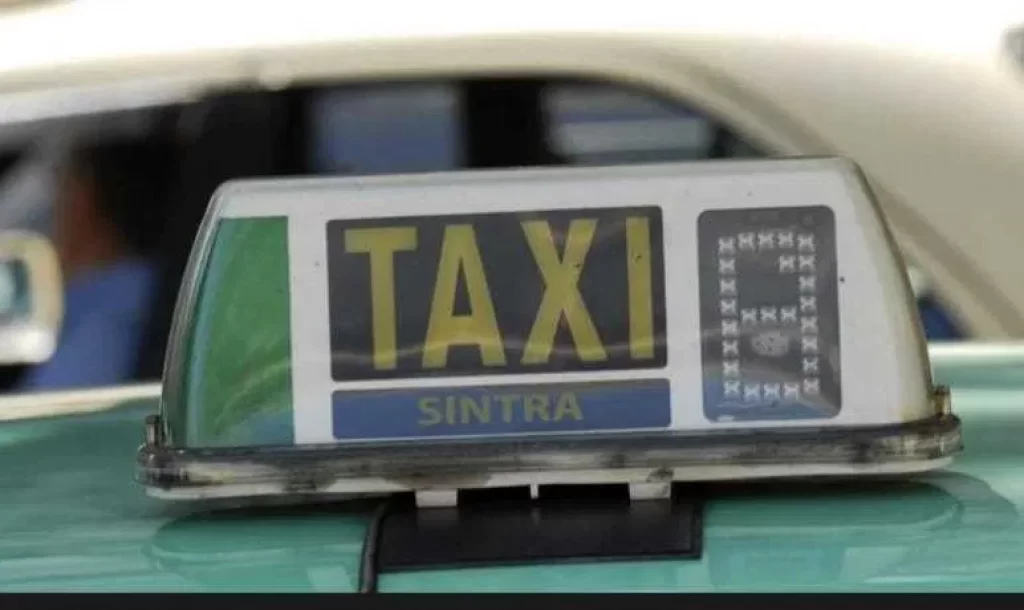 Rent a Taxi in Sintra to Visit Historical Monuments